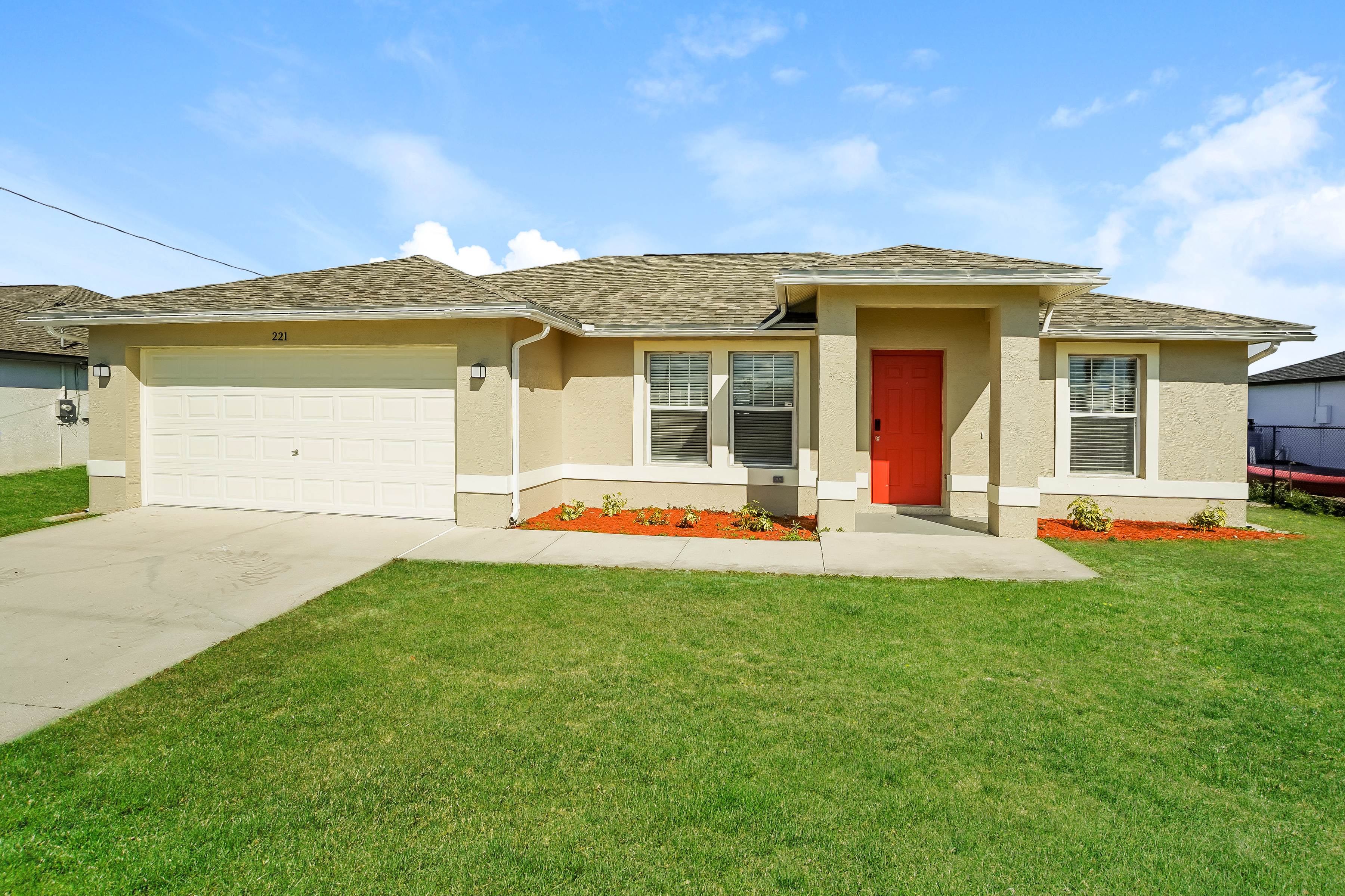 221 NW 25th St Cape Coral, FL 33993